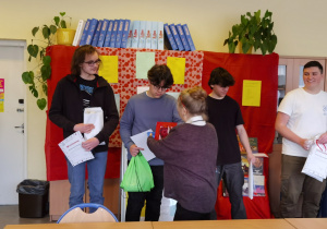 WALENTYNKI W BIBLIOTECE